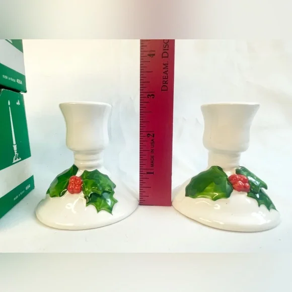 Lillian Vernon Candle Holders Christmas UNUSED Box Taiwan Vintage SET Holly - Picture 2 of 4